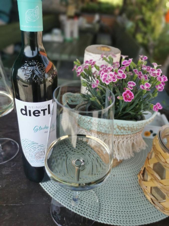Winzer Suite - Weingut Dietl Riegersburg Buitenkant foto